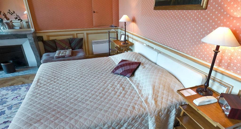 Chateau Du Marechal De Saxe Yerres Room photo